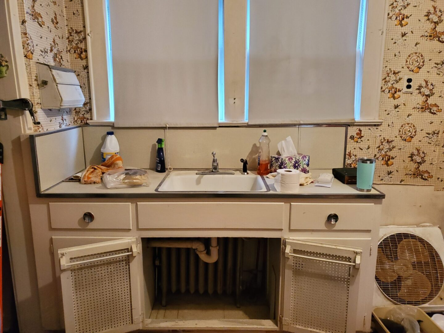 An old kitchen sink